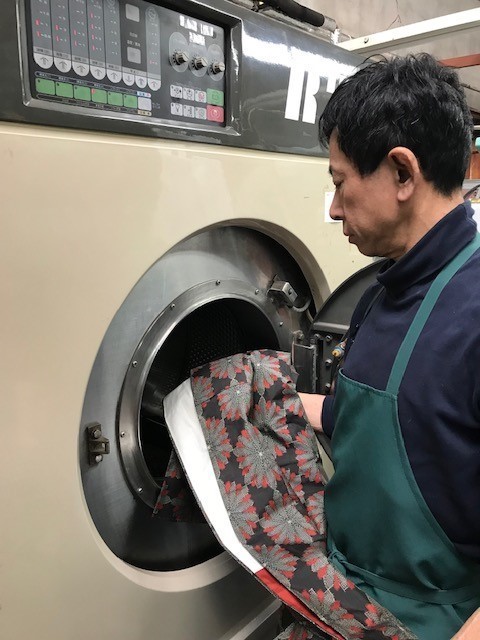 撥水加工について - 小田原市でクリーニングなら柳屋クリーニング店